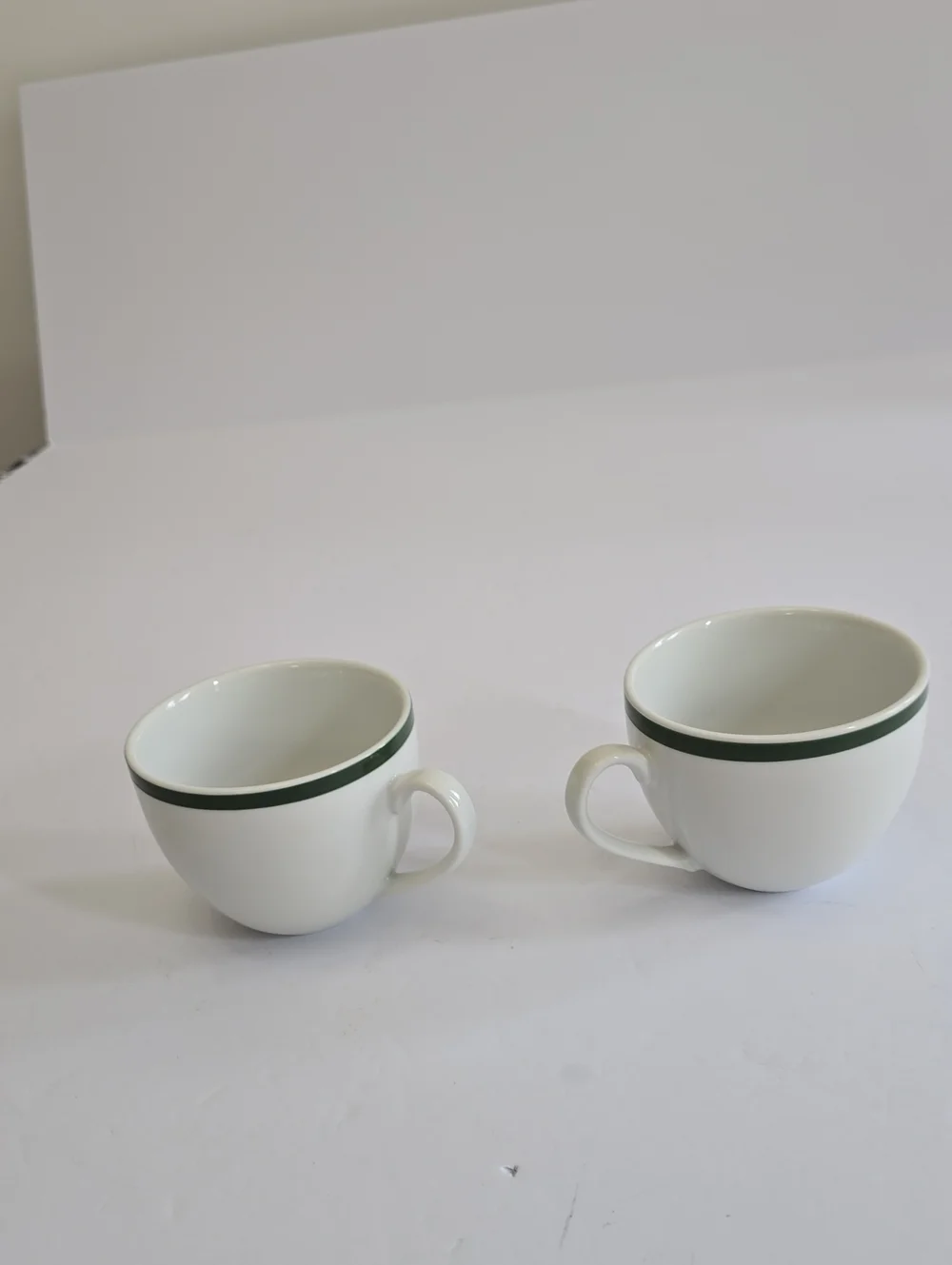 Williams Sonoma Set Of 2 Brasserie Coffee Cups White Green Band Japan